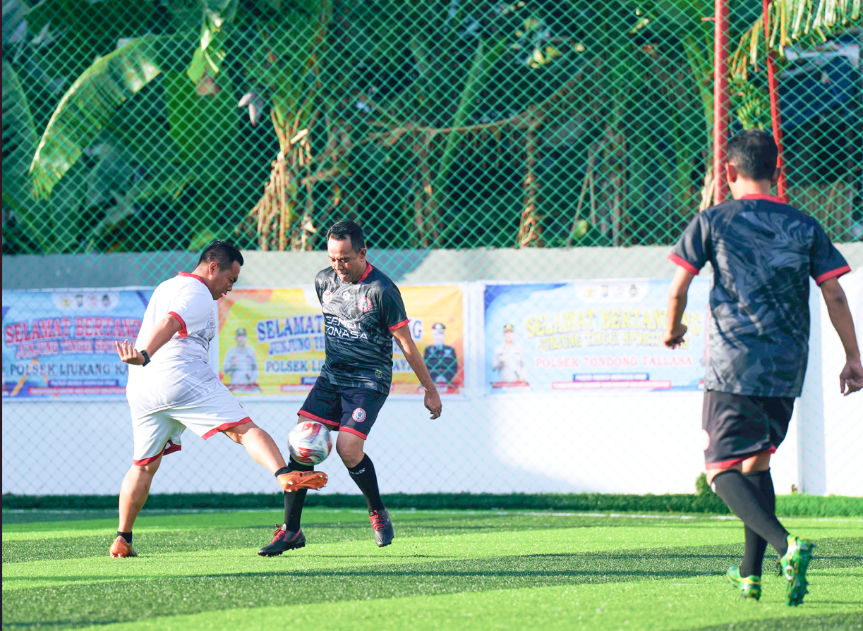 Manajemen PT Semen Tonasa Dan Forkopimda Pangkep, Adu Skil Dalam Eksebisi Mini Soccer